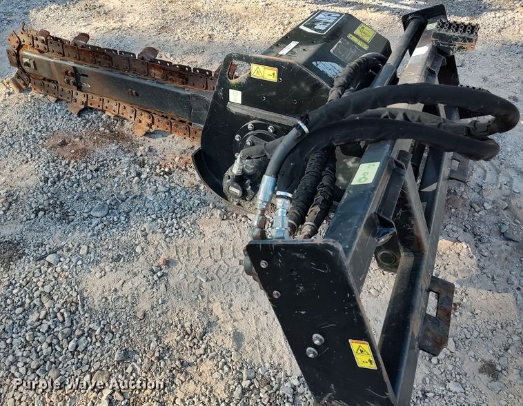 image for item LK9802 Caterpillar T9B  skid steer trencher