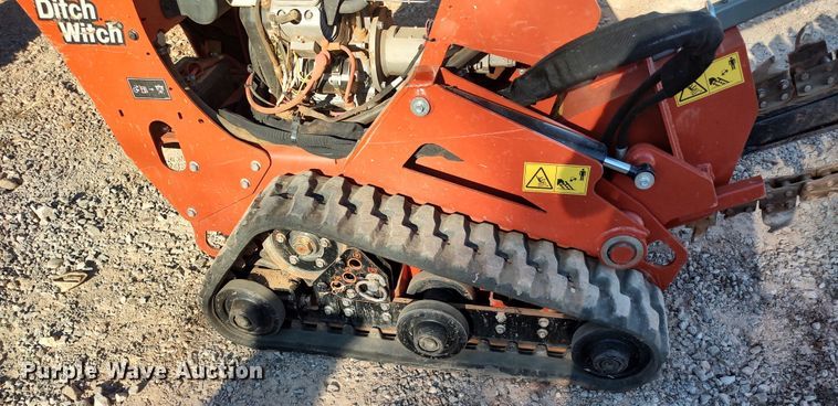 image for item LK9804 2021 Ditch Witch C16X  trencher