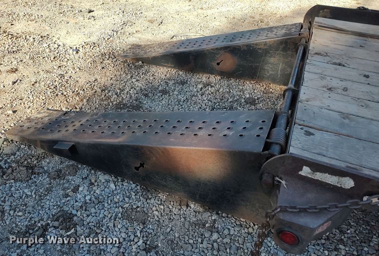 image for item LK9807 2013 Belshe WB12  utility trailer