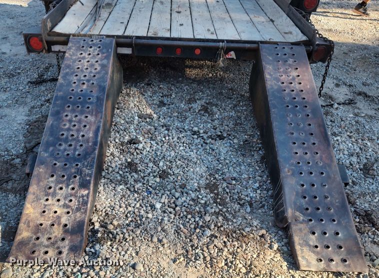 image for item LK9807 2013 Belshe WB12  utility trailer