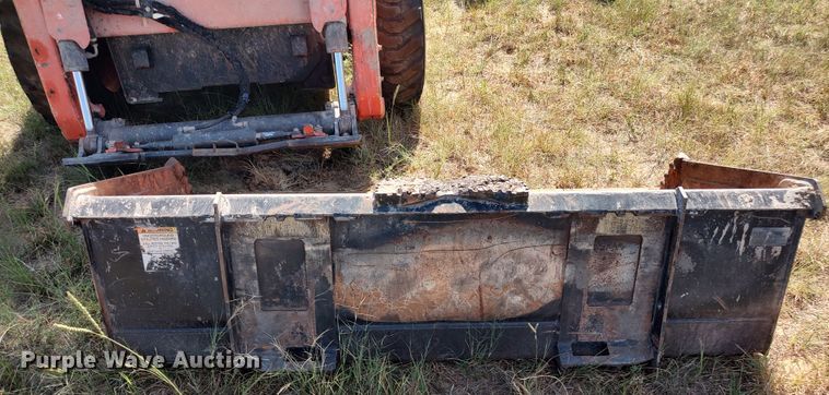 image for item LK9830 2016 Kubota SSV75  skid steer loader