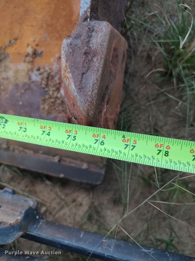 image for item LK9830 2016 Kubota SSV75  skid steer loader