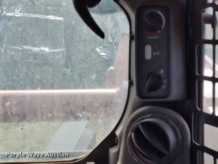 image for item LK9830 2016 Kubota SSV75  skid steer loader