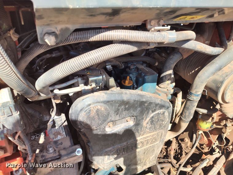 image for item LK9830 2016 Kubota SSV75  skid steer loader