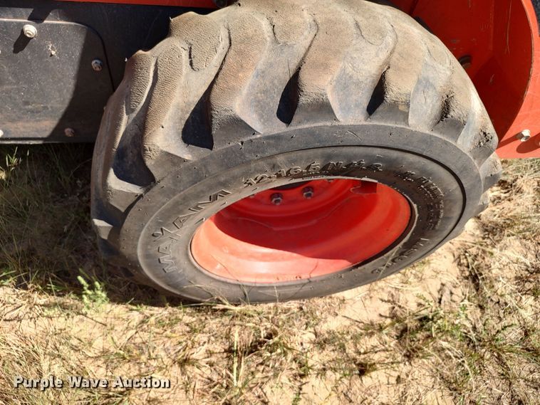 image for item LK9830 2016 Kubota SSV75  skid steer loader