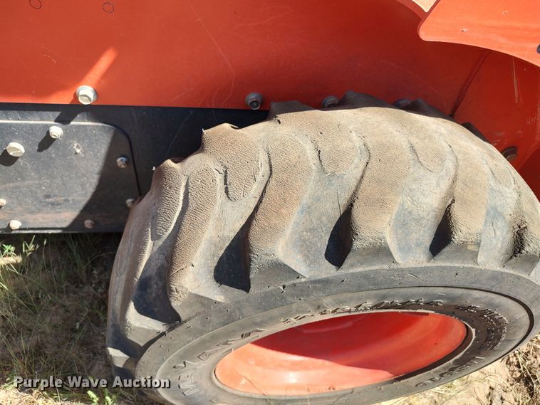 image for item LK9830 2016 Kubota SSV75  skid steer loader