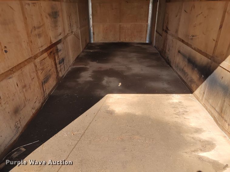 image for item LK9831 2006 Carry-On  enclosed cargo trailer