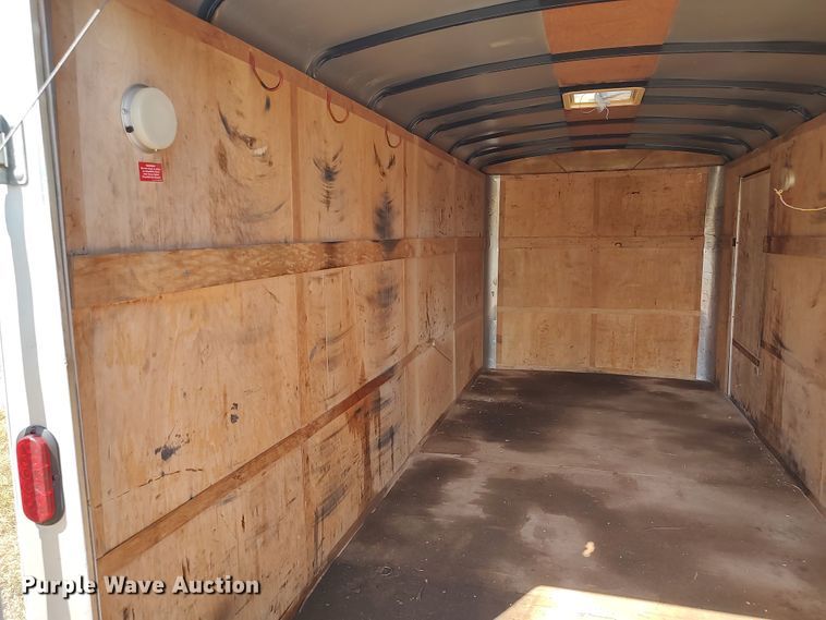 image for item LK9831 2006 Carry-On  enclosed cargo trailer