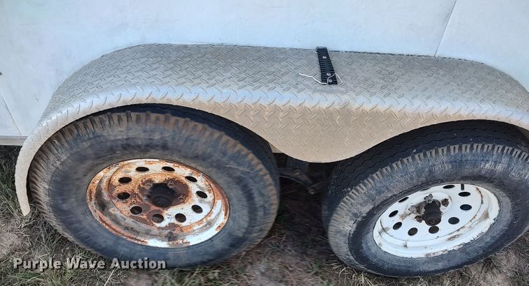 image for item LK9831 2006 Carry-On  enclosed cargo trailer