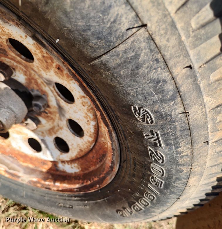 image for item LK9831 2006 Carry-On  enclosed cargo trailer