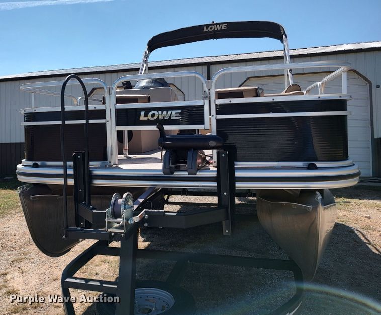 image for item LK9836 2017 Lowe SF214  boat