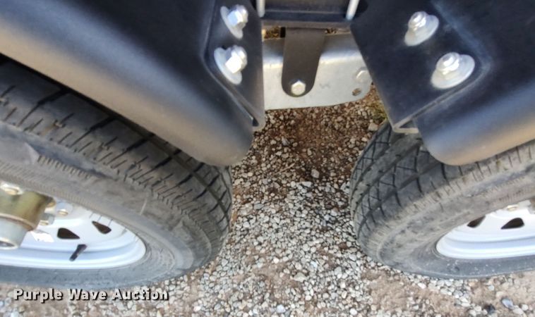 image for item LK9836 2017 Lowe SF214  boat