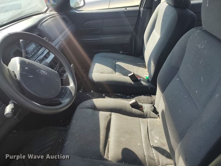 image for item LK9840 2008 Ford Crown Victoria Police Interecptor