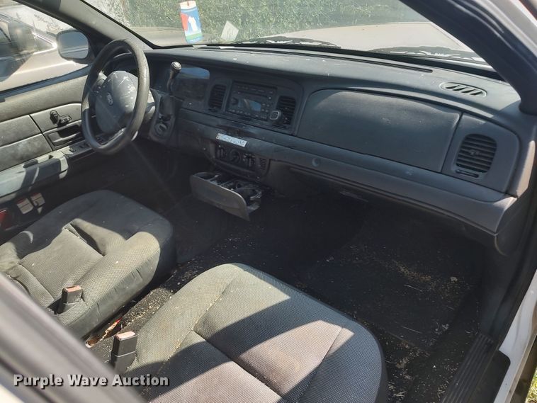 image for item LK9840 2008 Ford Crown Victoria Police Interecptor