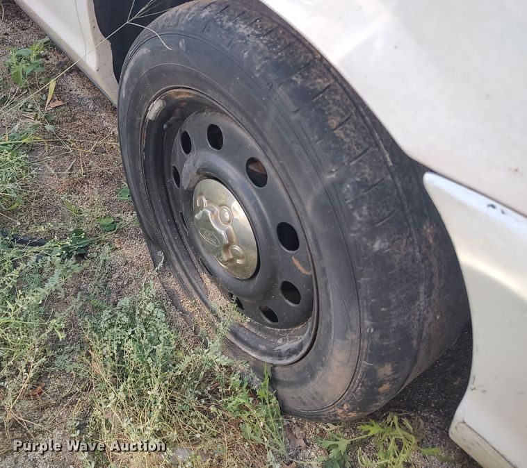 image for item LK9840 2008 Ford Crown Victoria Police Interecptor