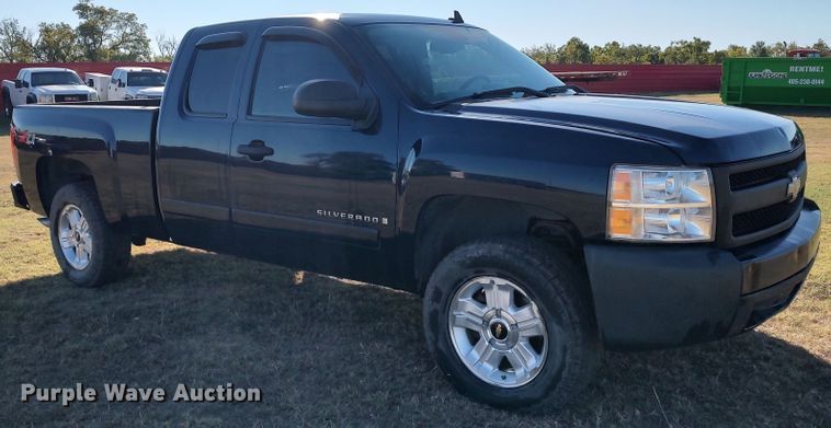 image for item LK9844 2008 Chevrolet Silverado 1500  Ext. Cab pickup truck