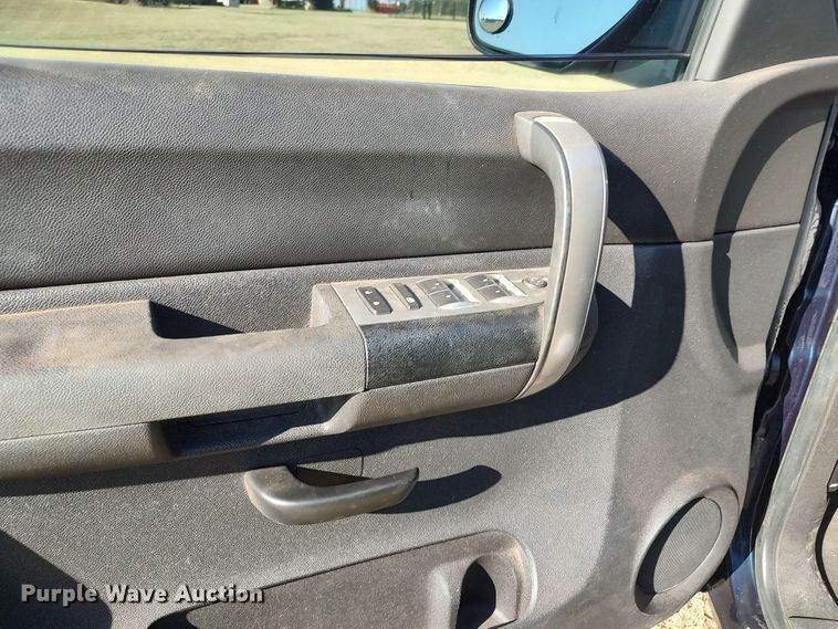 image for item LK9844 2008 Chevrolet Silverado 1500  Ext. Cab pickup truck