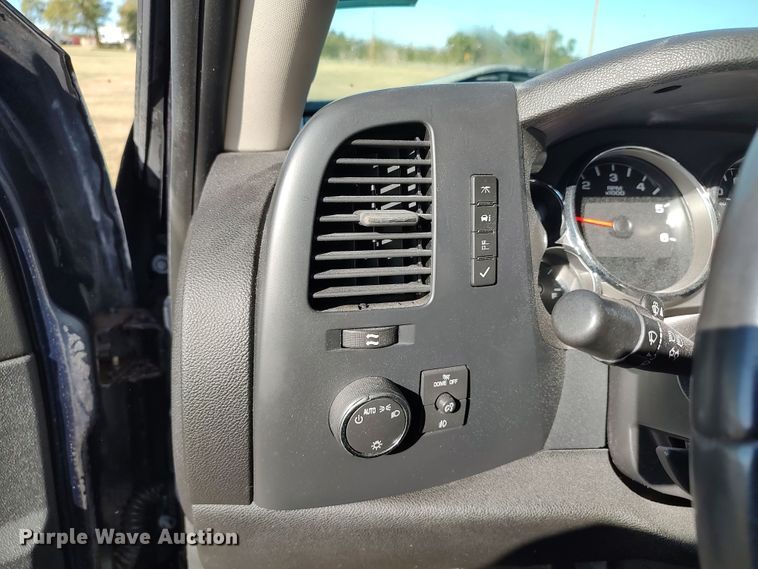 image for item LK9844 2008 Chevrolet Silverado 1500  Ext. Cab pickup truck