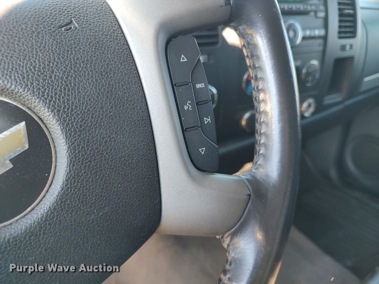 image for item LK9844 2008 Chevrolet Silverado 1500  Ext. Cab pickup truck