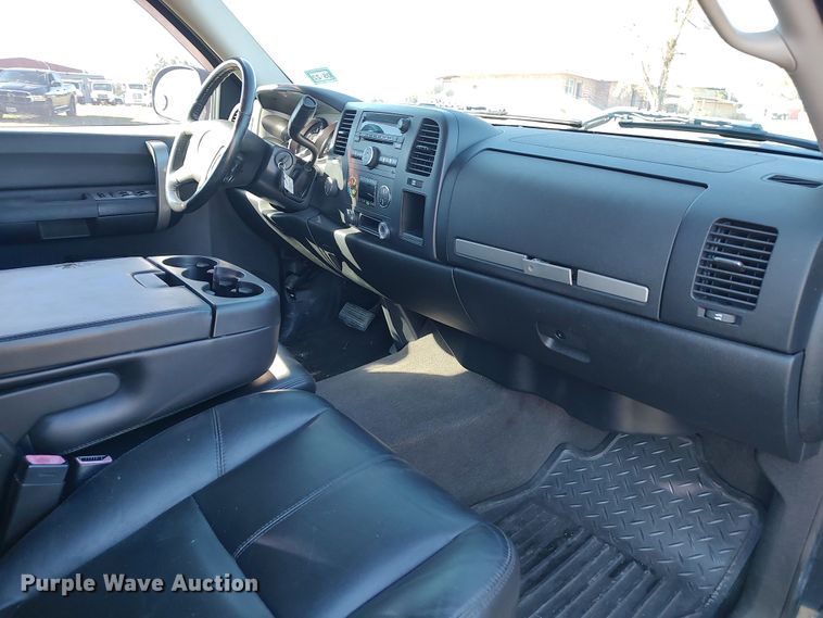 image for item LK9844 2008 Chevrolet Silverado 1500  Ext. Cab pickup truck