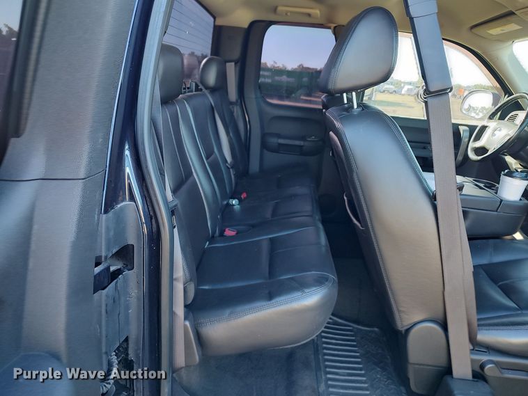 image for item LK9844 2008 Chevrolet Silverado 1500  Ext. Cab pickup truck