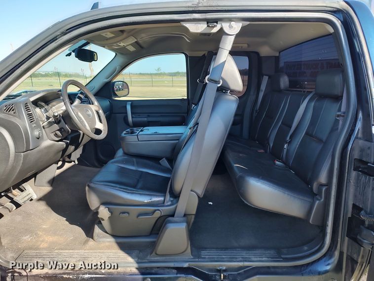 image for item LK9844 2008 Chevrolet Silverado 1500  Ext. Cab pickup truck