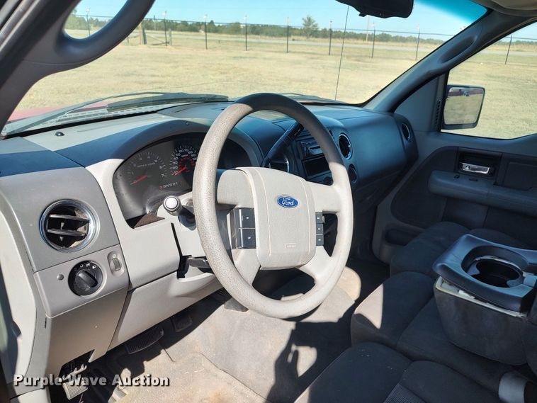 image for item LK9848 2006 Ford F150  SuperCrew pickup truck