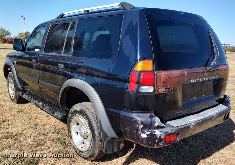 image for item LK9849 2004 Mitsubishi Montero  SUV