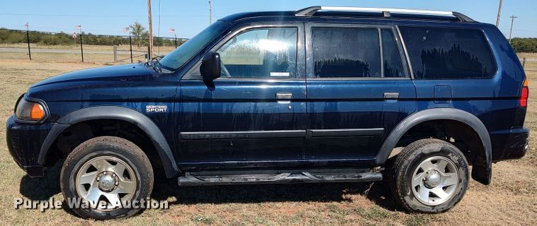 image for item LK9849 2004 Mitsubishi Montero  SUV