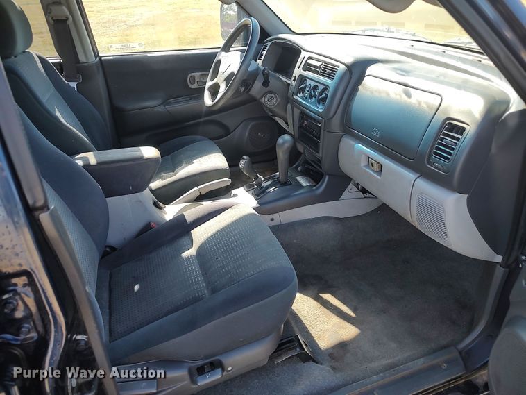 image for item LK9849 2004 Mitsubishi Montero  SUV