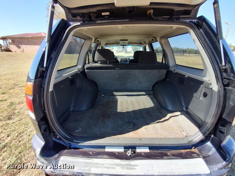 image for item LK9849 2004 Mitsubishi Montero  SUV