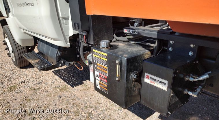 image for item LK9854 2020 International CV515  hook lift truck