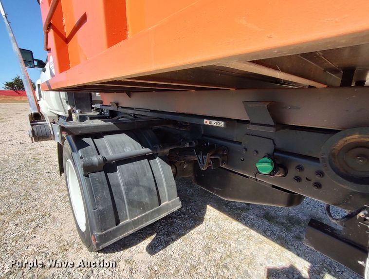 image for item LK9854 2020 International CV515  hook lift truck