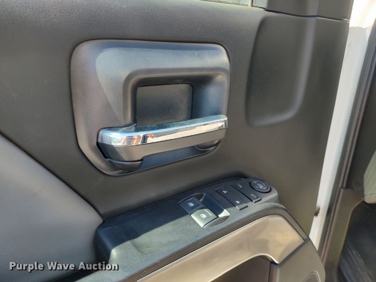 image for item LK9854 2020 International CV515  hook lift truck