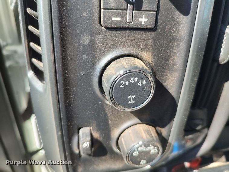 image for item LK9854 2020 International CV515  hook lift truck