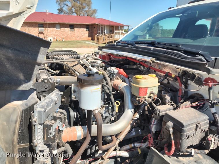 image for item LK9854 2020 International CV515  hook lift truck