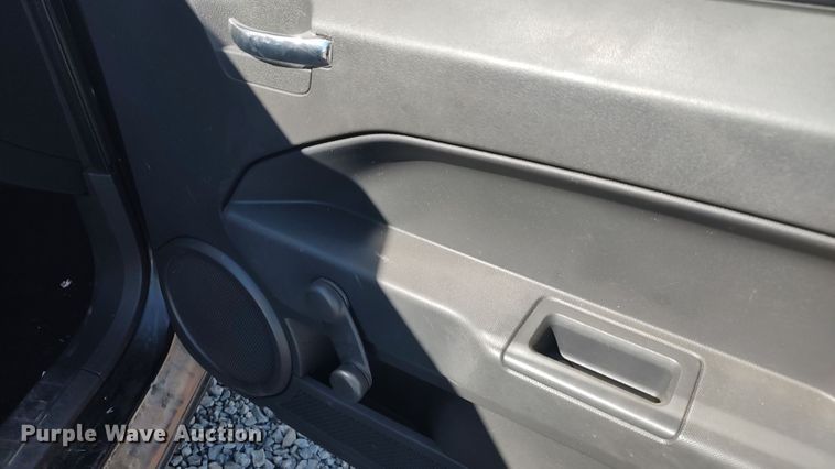 image for item LK9862 2008 Dodge Caliber  SUV
