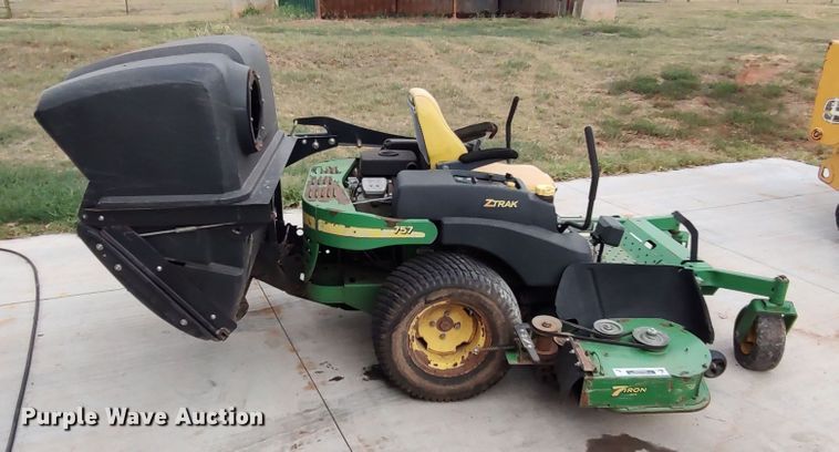 image for item LK9913 John Deere 757 ZTrak  ZTR lawn mower