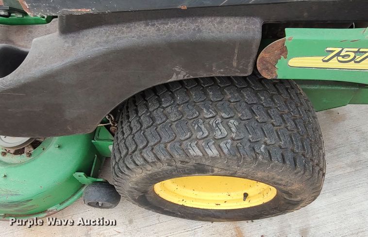 image for item LK9913 John Deere 757 ZTrak  ZTR lawn mower