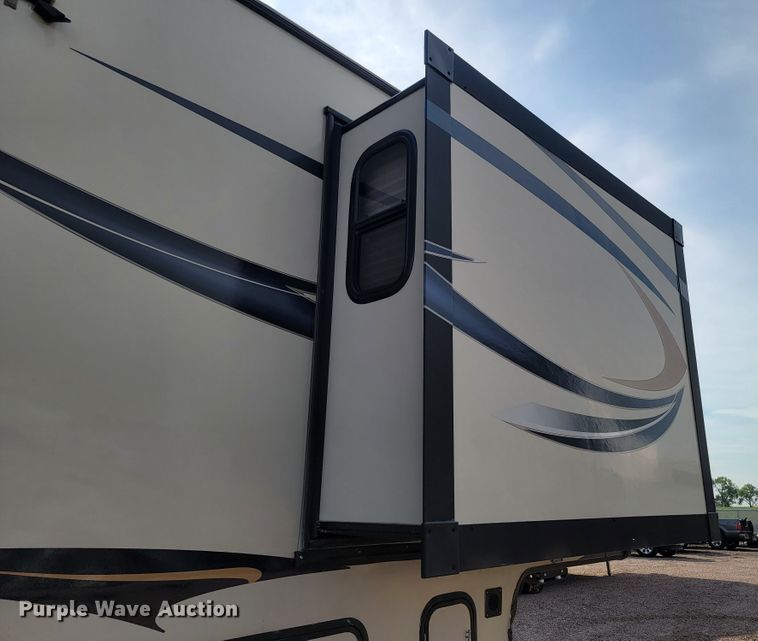 image for item LO9042 2016 Forest River Salem Hemisphere Lite  camper