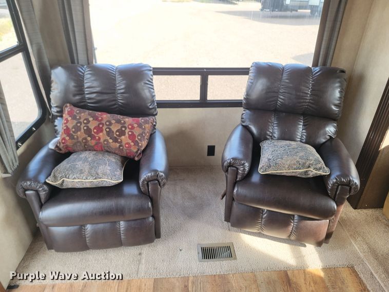 image for item LO9042 2016 Forest River Salem Hemisphere Lite  camper