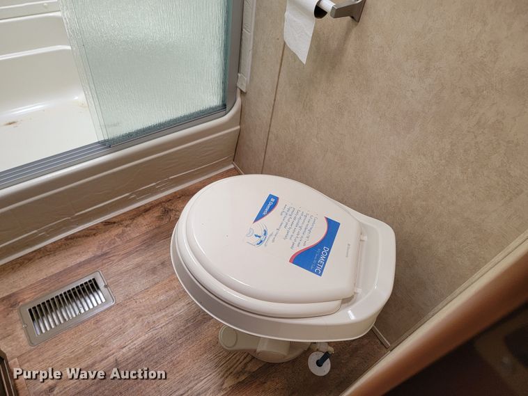 image for item LO9042 2016 Forest River Salem Hemisphere Lite  camper