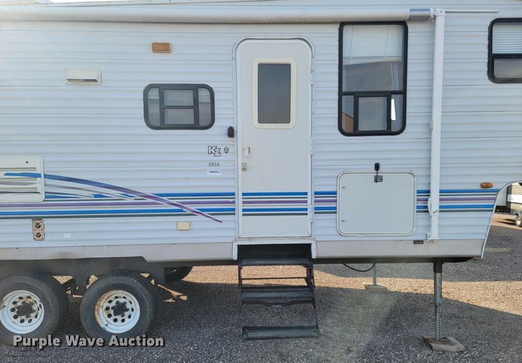 image for item LO9044 2000 Sportsmen 2854P  camper