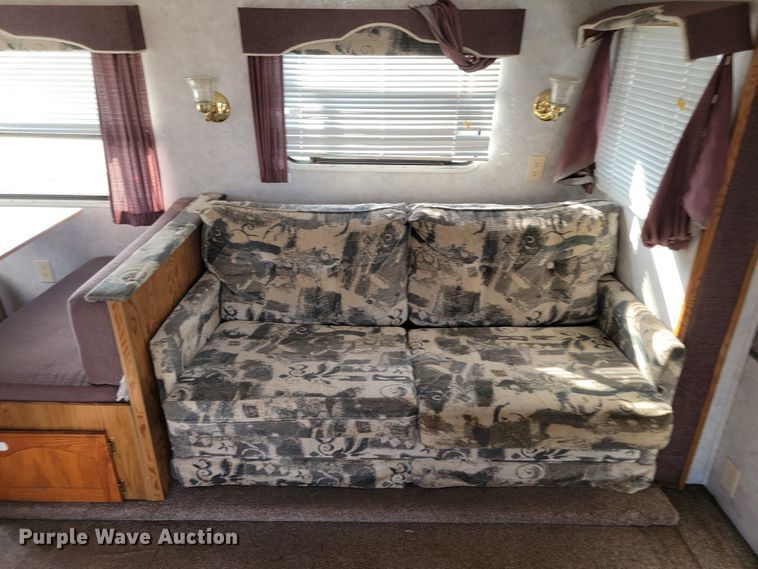 image for item LO9044 2000 Sportsmen 2854P  camper