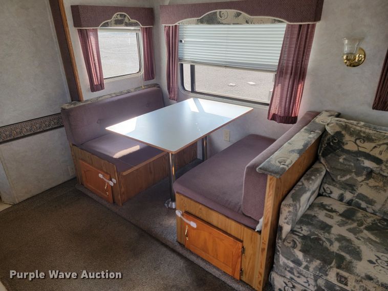 image for item LO9044 2000 Sportsmen 2854P  camper