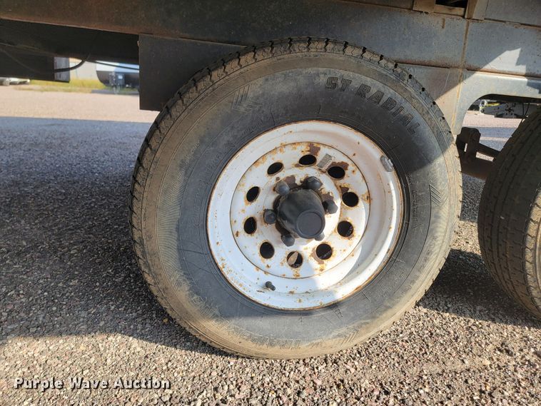 image for item LO9044 2000 Sportsmen 2854P  camper