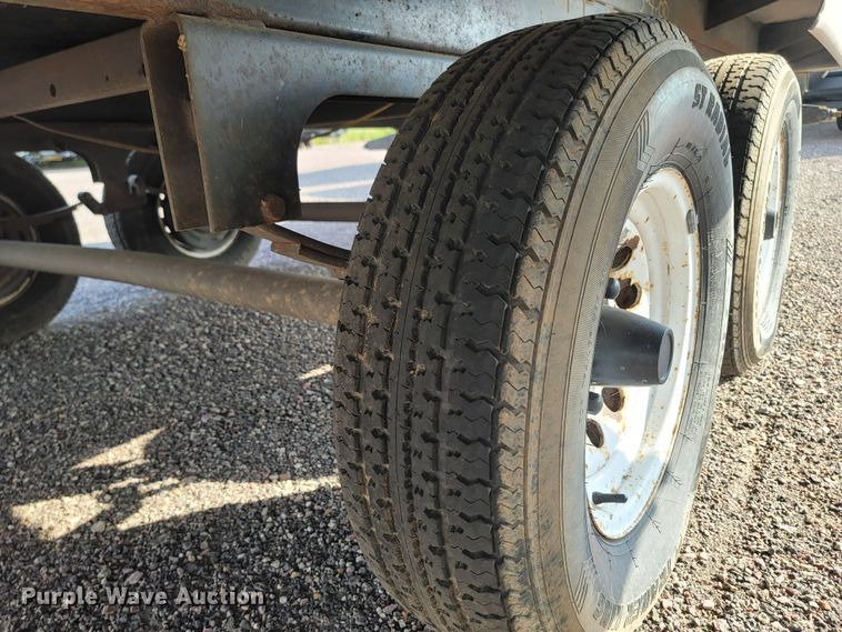 image for item LO9044 2000 Sportsmen 2854P  camper