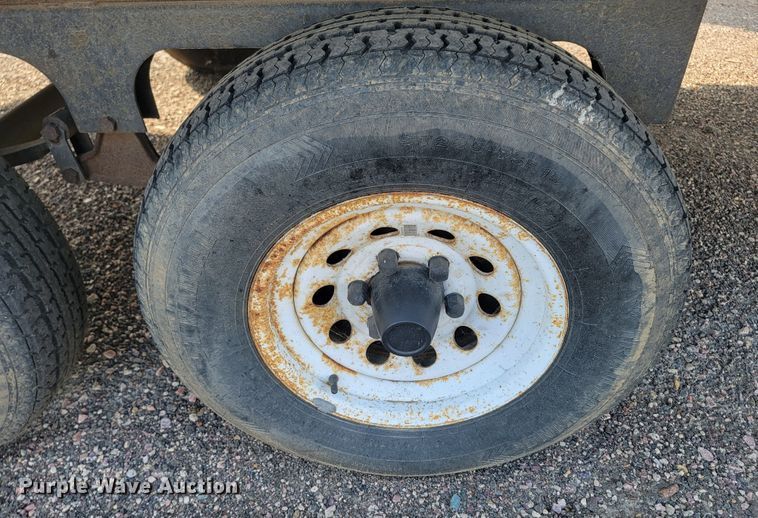 image for item LO9044 2000 Sportsmen 2854P  camper