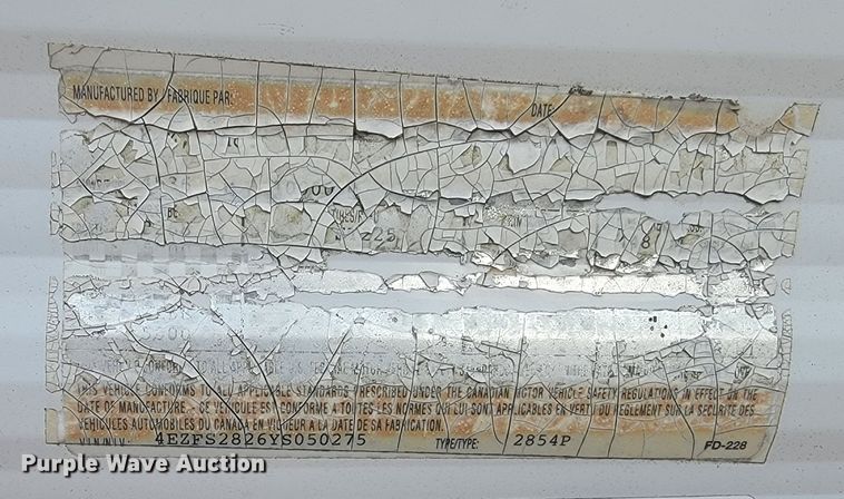 image for item LO9044 2000 Sportsmen 2854P  camper