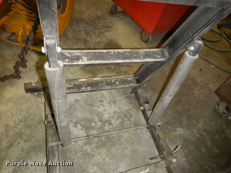 image for item LS9033 Shop equipment